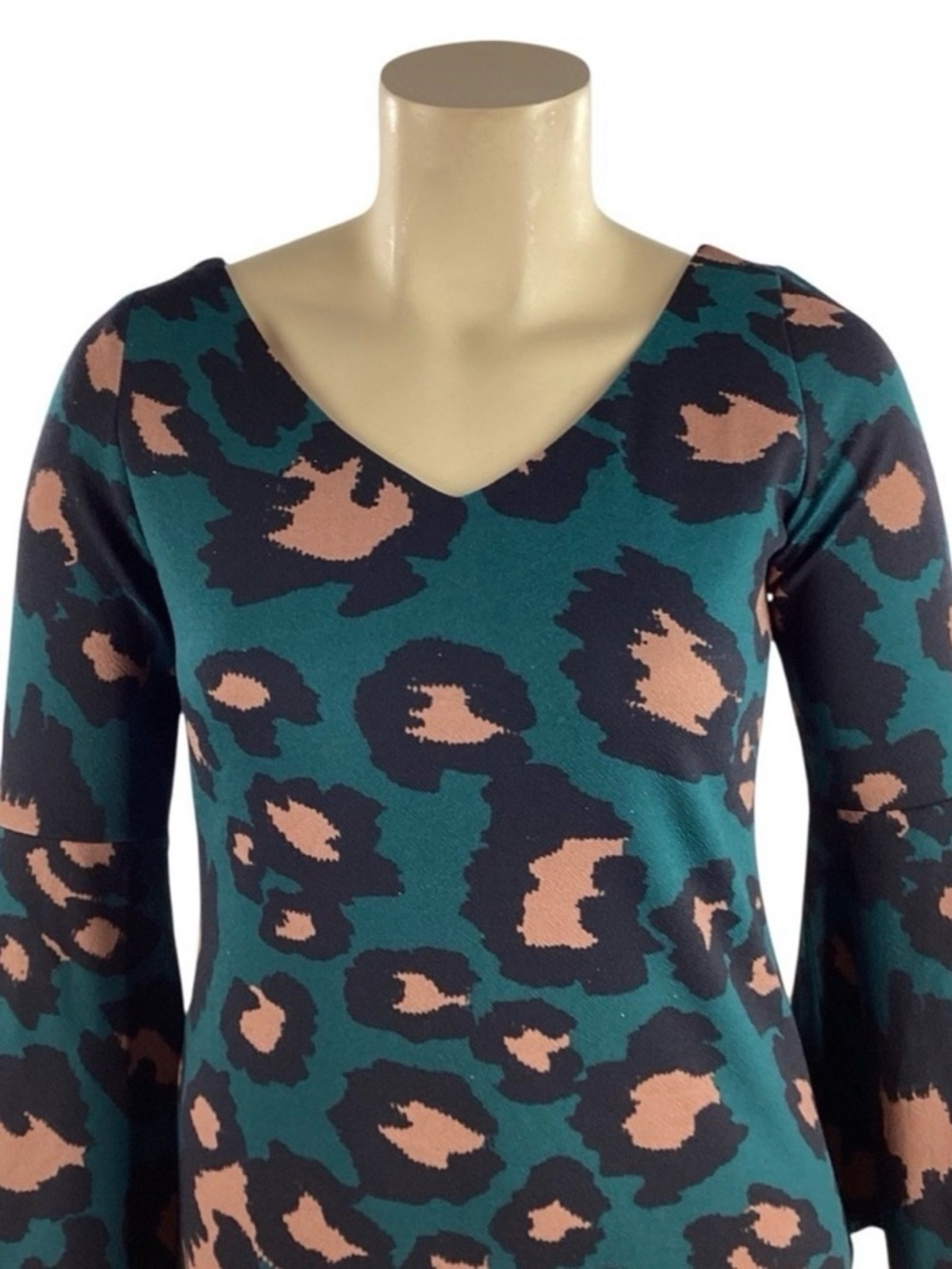 Judith March Deep Green Teal and Tan Leopard Print V-Neck Dress Size L - Picture 4 of 9